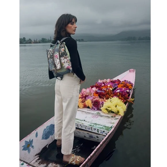 LA FLEUR BACKPACK BAG-NWT - Picture 7 of 7